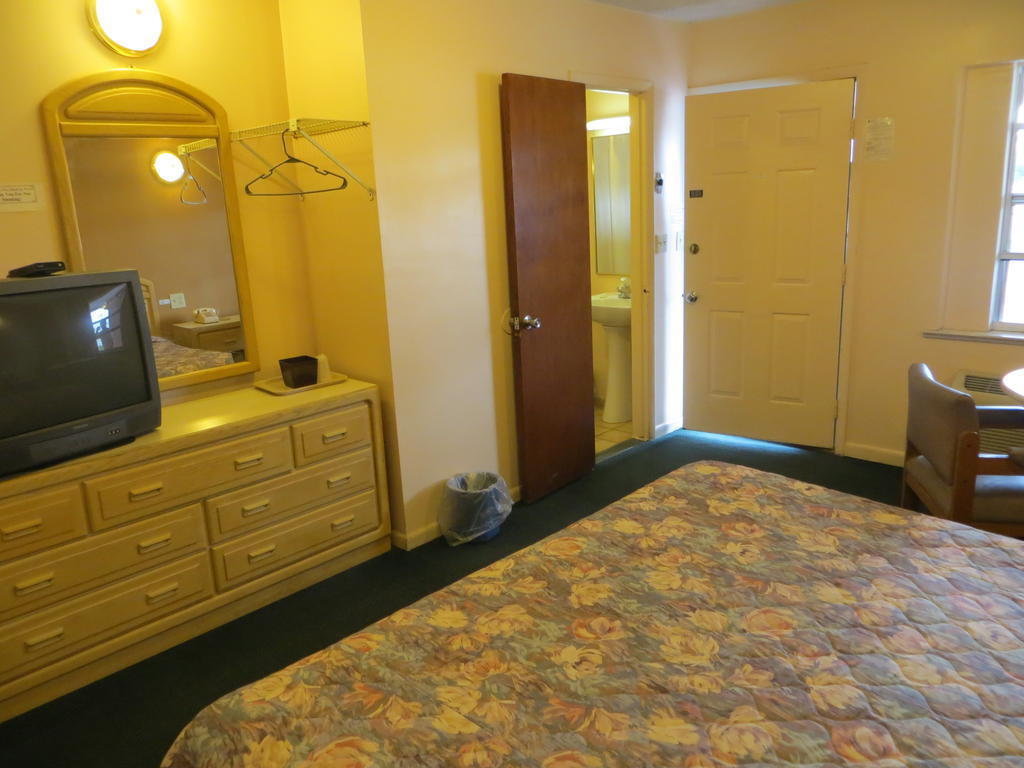 Budget Inn ซีบริง ภายนอก รูปภาพ